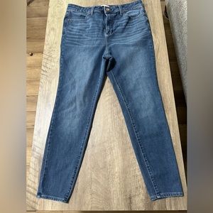 LC Lauren Conrad Jeans- Super High Rise- Super Skinny- 12S